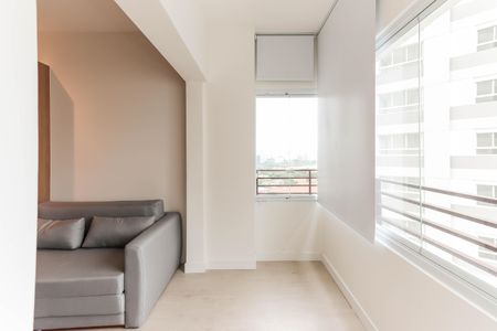 Apartamento para alugar com 32m², 1 quarto e 1 vagaVaranda