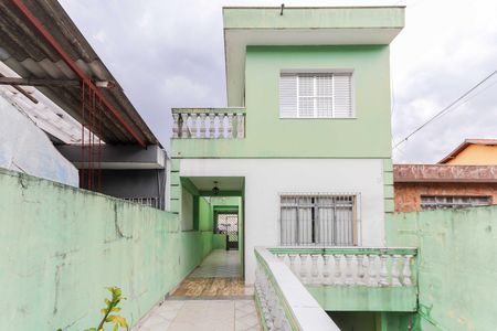Casa à venda com 250m², 5 quartos e 4 vagas Casa à venda com 250m², 5 quartos e 4 vagasQuintal