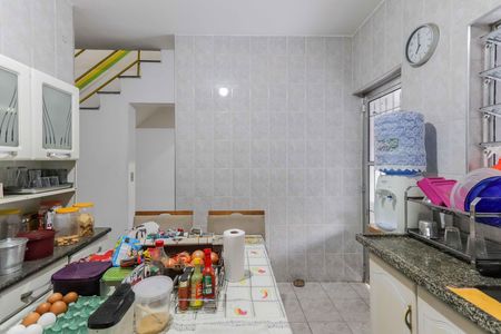 Casa à venda com 250m², 5 quartos e 4 vagas Casa à venda com 250m², 5 quartos e 4 vagasCasa 2 - Cozinha