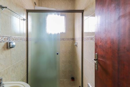 Banheiro Social de casa à venda com 5 quartos, 250m² em Jaguaré, São Paulo