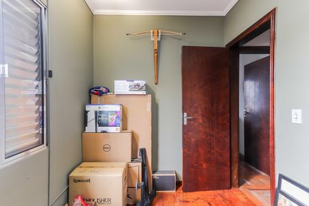 Casa à venda com 250m², 5 quartos e 4 vagas Casa à venda com 250m², 5 quartos e 4 vagasQuarto 3