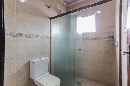 Casa à venda com 250m², 5 quartos e 4 vagas Casa à venda com 250m², 5 quartos e 4 vagasBanheiro Social