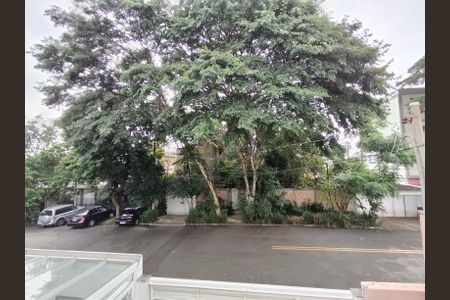 Casa de condomínio à venda com 210m², 3 quartos e 2 vagas