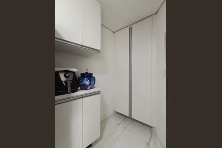 Casa de condomínio à venda com 210m², 3 quartos e 2 vagas