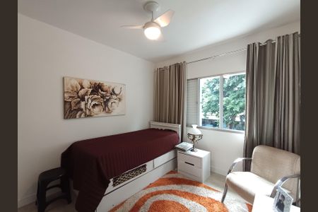 Casa de condomínio à venda com 210m², 3 quartos e 2 vagas