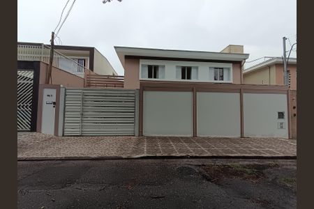 Casa de condomínio à venda com 210m², 3 quartos e 2 vagas