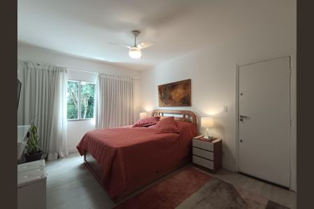 Casa de condomínio à venda com 210m², 3 quartos e 2 vagas