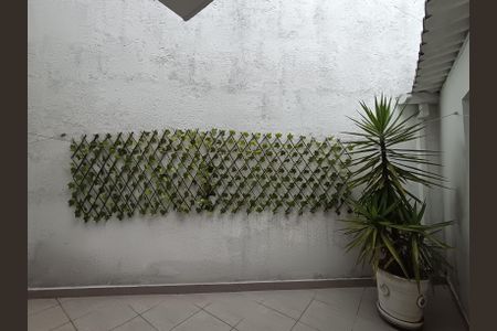 Casa de condomínio à venda com 210m², 3 quartos e 2 vagas