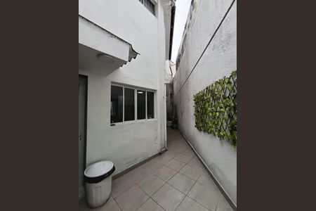 Casa de condomínio à venda com 210m², 3 quartos e 2 vagas