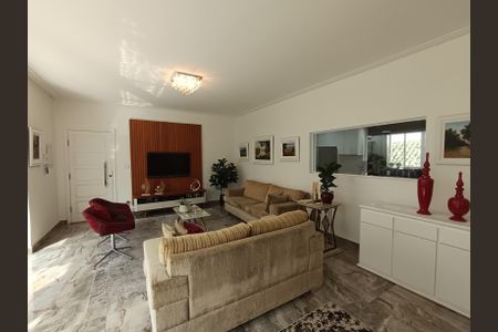 Casa de Condomínio à venda com 3 quartos, 210m² em Planalto Paulista, São Paulo