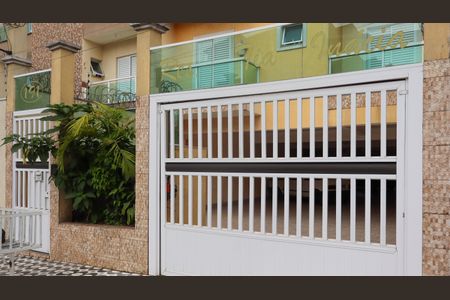 Apartamento para alugar com 67m², 2 quartos e 2 vagas Apartamento para alugar com 67m², 2 quartos e 2 vagasFachada