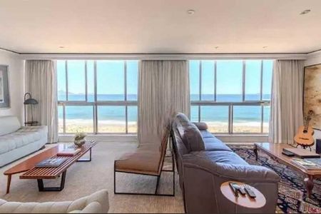 Apartamento à venda com 3 quartos, 400m² em Copacabana, Rio de Janeiro