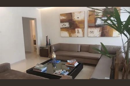 Casa à venda com 6 quartos, 1378m² em Barra da Tijuca, Rio de Janeiro