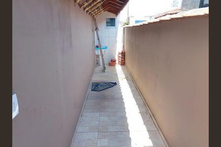 Casa à venda com 4 quartos, 125m² em Cidade das Flores, Osasco