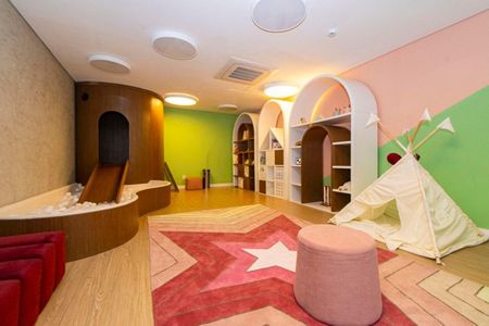 Apartamento à venda com 4 quartos, 230m² em Pinheiros, São Paulo