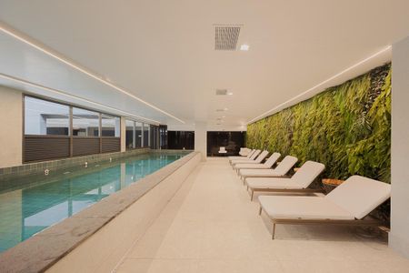 Apartamento à venda com 230m², 4 quartos e 3 vagas Apartamento à venda com 230m², 4 quartos e 3 vagasPiscina