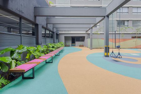 Apartamento à venda com 230m², 4 quartos e 3 vagas Apartamento à venda com 230m², 4 quartos e 3 vagasPlayground