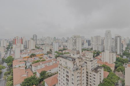 Apartamento à venda com 230m², 4 quartos e 3 vagas Apartamento à venda com 230m², 4 quartos e 3 vagasVista da Varanda