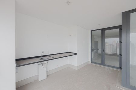 Apartamento à venda com 230m², 4 quartos e 3 vagas Apartamento à venda com 230m², 4 quartos e 3 vagasVaranda