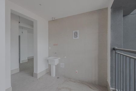 Apartamento à venda com 230m², 4 quartos e 3 vagas Apartamento à venda com 230m², 4 quartos e 3 vagasÁrea de Serviço