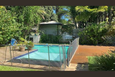 Casa à venda com 372m², 4 quartos e 5 vagas