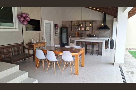 Casa à venda com 6 quartos, 203m² em Méier, Rio de Janeiro