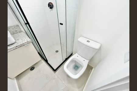 Apartamento para alugar com 27m², 1 quarto e sem vaga Apartamento para alugar com 27m², 1 quarto e sem vagaBanheiro da Suíte