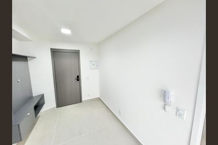 Apartamento para alugar com 27m², 1 quarto e sem vaga Apartamento para alugar com 27m², 1 quarto e sem vagaSala/Cozinha