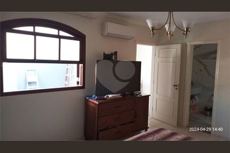 Casa à venda com 4 quartos, 350m² em Parque Sao Domingos, São Paulo