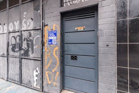 Casa para alugar com 180m², 2 quartos e 4 vagasFachada