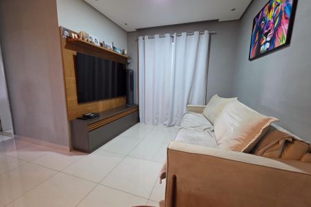 Sala de apartamento à venda com 3 quartos, 77m² em Campestre, Santo André