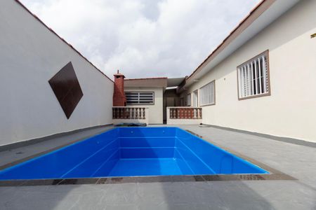 Casa à venda com 250m², 3 quartos e 4 vagasPiscina