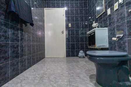 Casa à venda com 250m², 3 quartos e 4 vagasBanheiro