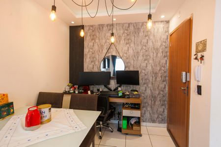 Apartamento para alugar com 47m², 2 quartos e 1 vaga Apartamento para alugar com 47m², 2 quartos e 1 vagaSala