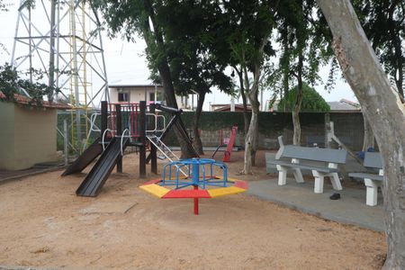 Casa de condomínio à venda com 46m², 2 quartos e 1 vagaÁrea comum - Playground