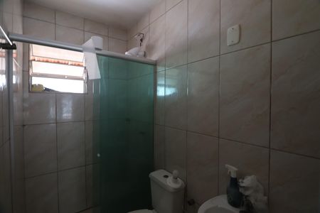 Casa de condomínio à venda com 46m², 2 quartos e 1 vagaBanheiro