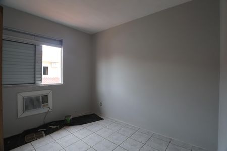 Quarto 2 de casa de condomínio à venda com 2 quartos, 46m² em Rio Branco, Canoas