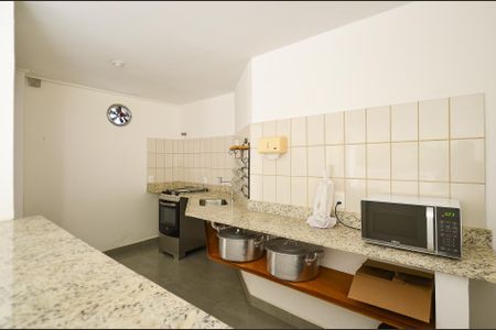 Apartamento para alugar com 200m², 3 quartos e 2 vagas Apartamento para alugar com 200m², 3 quartos e 2 vagasÁrea comum