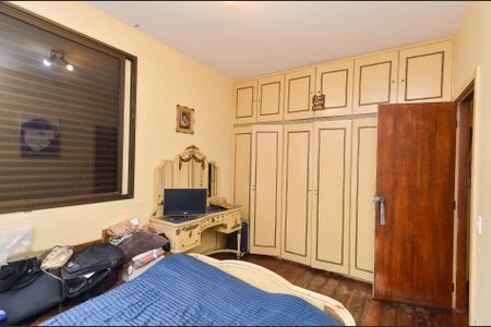 Suíte de apartamento para alugar com 3 quartos, 200m² em Carmo, Belo Horizonte