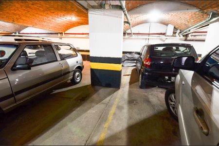 Apartamento para alugar com 200m², 3 quartos e 2 vagas Apartamento para alugar com 200m², 3 quartos e 2 vagasGaragem