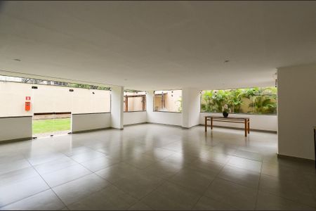 Apartamento para alugar com 200m², 3 quartos e 2 vagas Apartamento para alugar com 200m², 3 quartos e 2 vagasÁrea comum