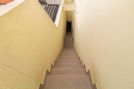 Apartamento para alugar com 30m², 1 quarto e sem vagaEscada