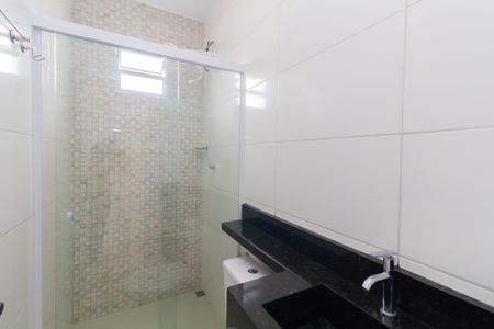 Banheiro de apartamento para alugar com 1 quarto, 30m² em Cidade Antônio Estêvão de Carvalho, São Paulo