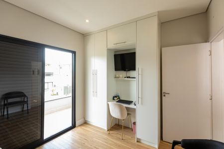 Casa de condomínio à venda com 235m², 3 quartos e 4 vagasSuíte 1