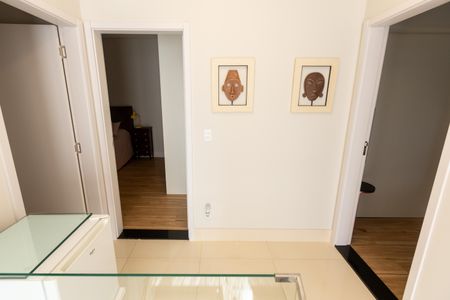 Casa de condomínio à venda com 235m², 3 quartos e 4 vagasHall dos Quartos 