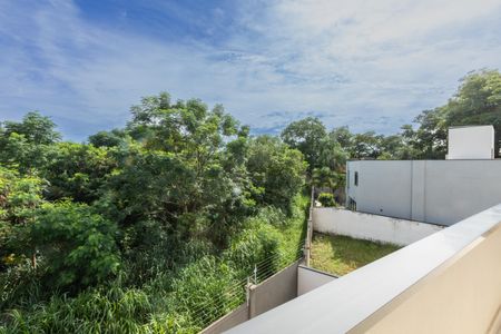 Casa de condomínio à venda com 235m², 3 quartos e 4 vagasVista da Suíte Master