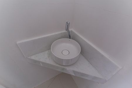 Pia do Lavabo na Sala de apartamento à venda com 2 quartos, 68m² em Vila Paris, Belo Horizonte