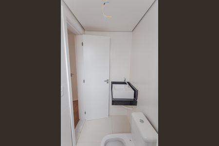 Apartamento à venda com 68m², 2 quartos e 2 vagasBanheiro da Suíte