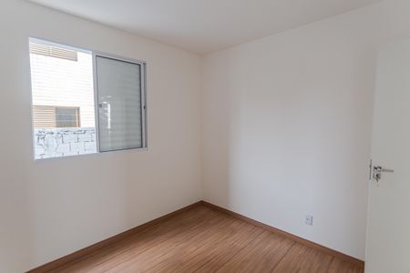Suíte de apartamento à venda com 2 quartos, 68m² em Vila Paris, Belo Horizonte
