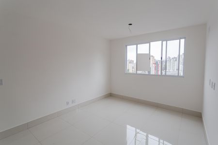 Sala de apartamento à venda com 2 quartos, 68m² em Vila Paris, Belo Horizonte